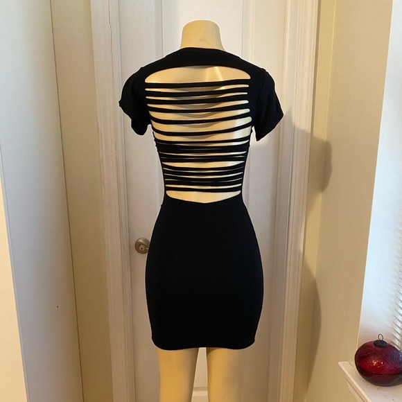 Unique dress size M - Picture 2 of 2